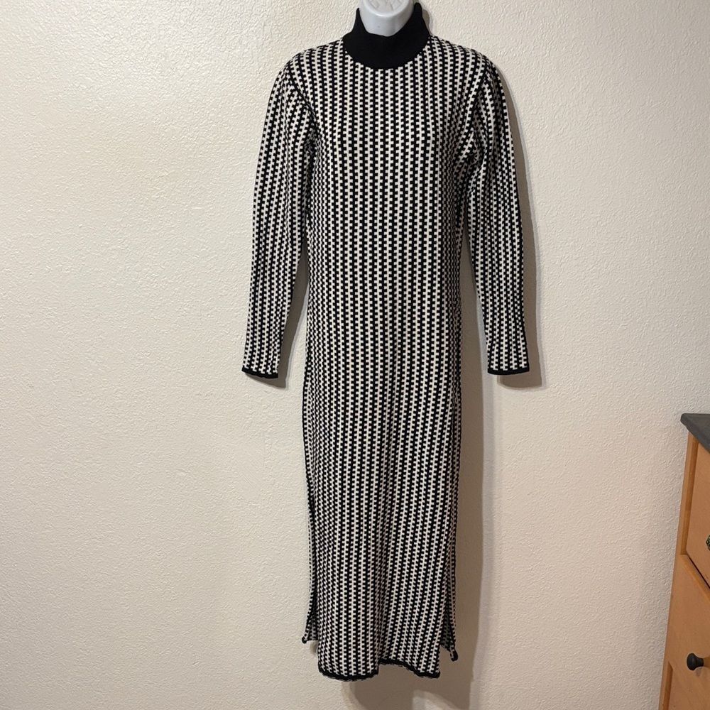 Anthropologie Ollari geometric Print Knit Maxi Dress Small